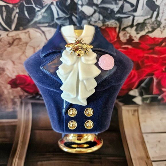 Bath and Body Works Bridgerton Blue Blazer Bust Wallflower Plug - Picture 1 of 2